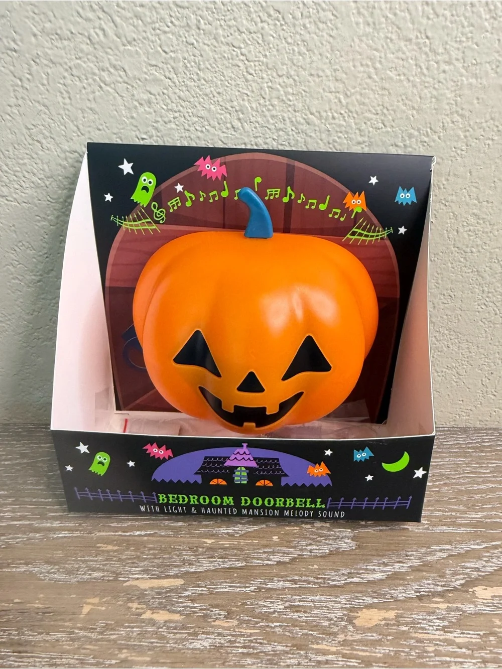 NEW Target Bullseyes Playground Halloween Light & Sound Pumpkin Bedroom Doorbell